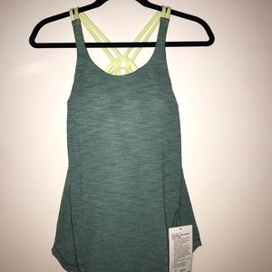 Moment to Movement 2-in-1 Lululemon tank